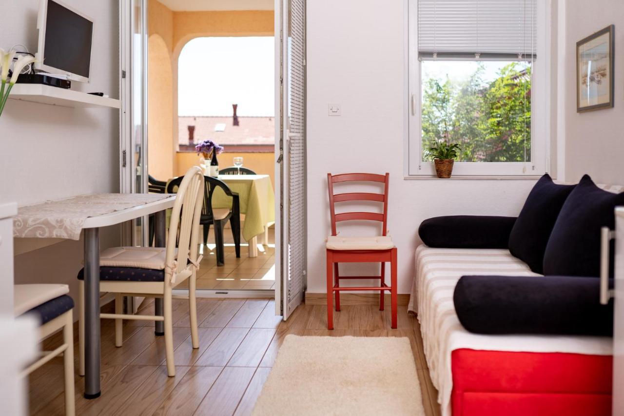 Apartmani Milena Barbat na Rabu Exterior photo