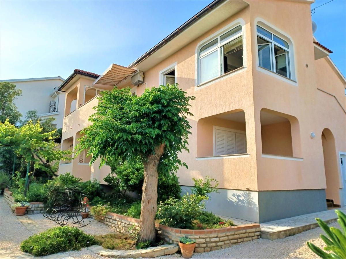 Apartmani Milena Barbat na Rabu Exterior photo