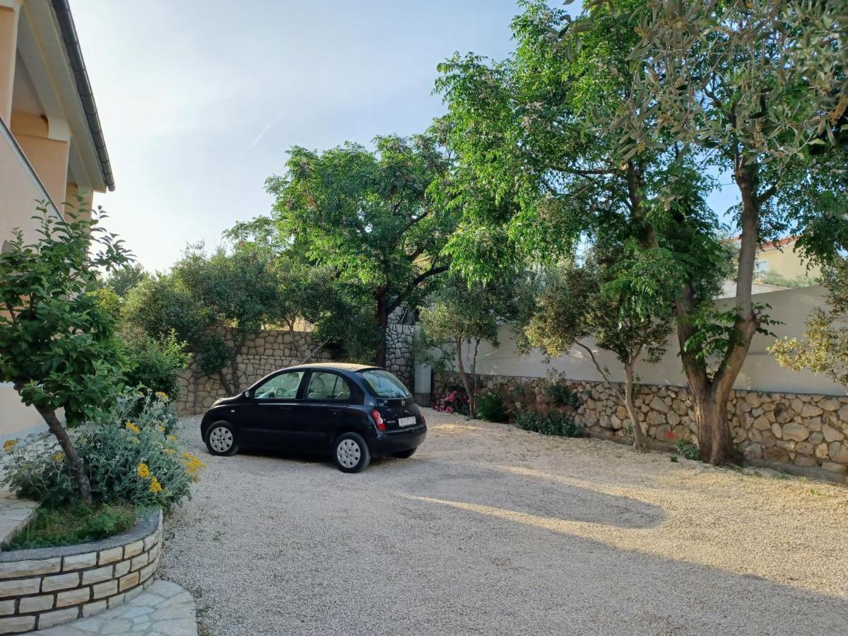 Apartmani Milena Barbat na Rabu Exterior photo